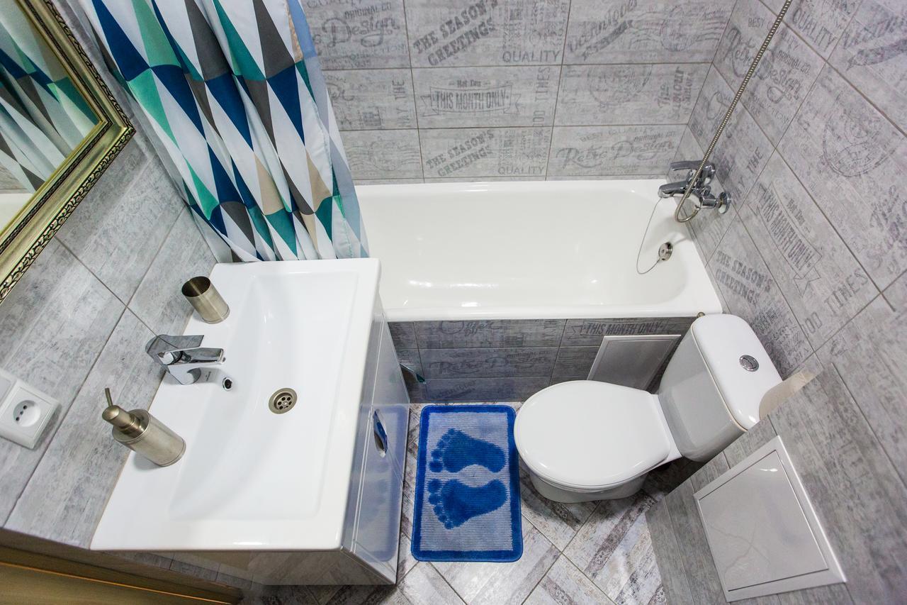 1 Bedroom Apartment Near Elizabeth'S The Cathedral Lviv Extérieur photo